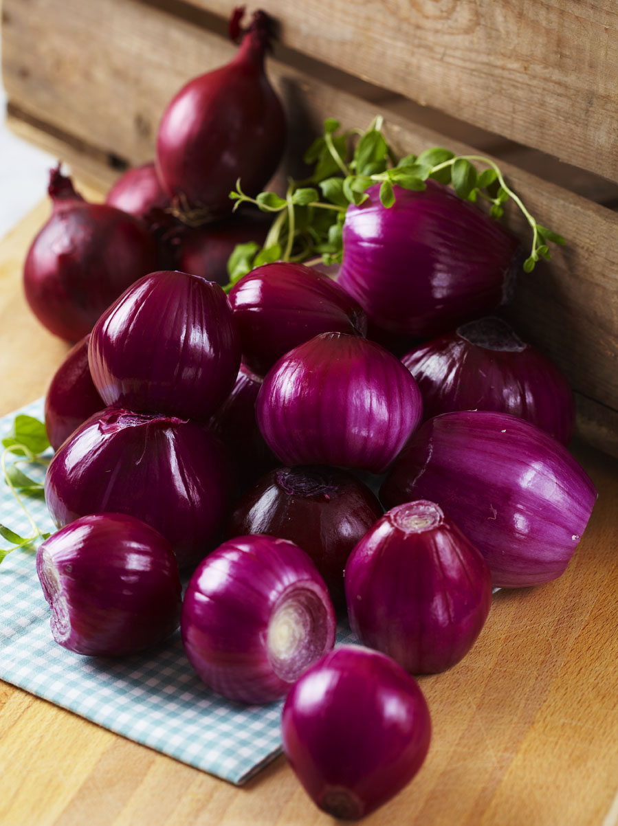 Rödlök Hel Skalad Sverige