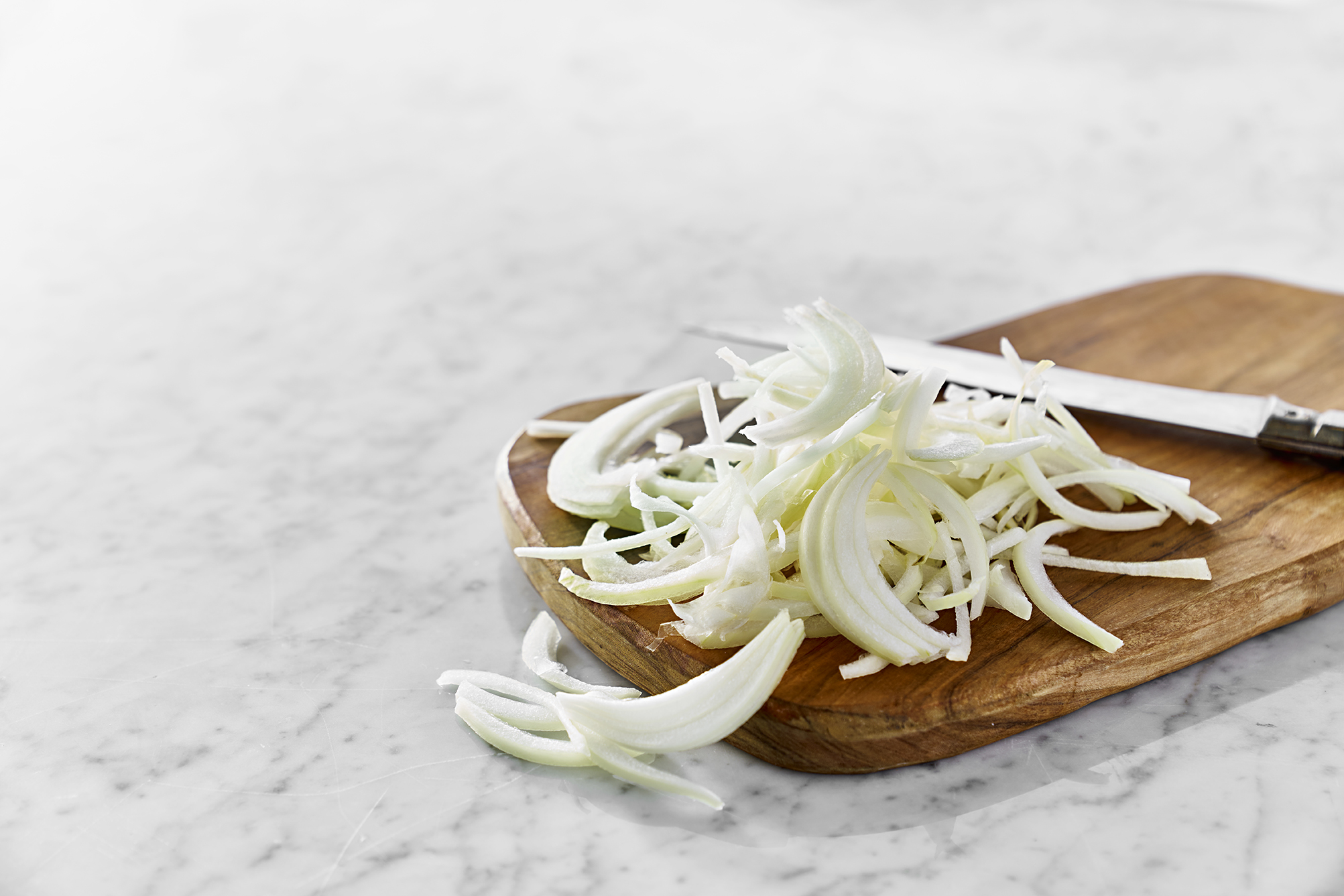 Gul Lök Skivad Halvring