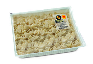 Parmigiano Reggiano Flakes