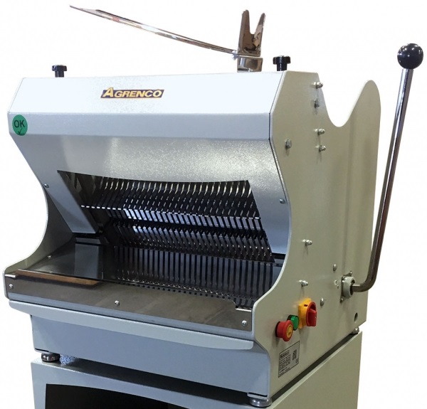 Brödskärare Halvautomatisk