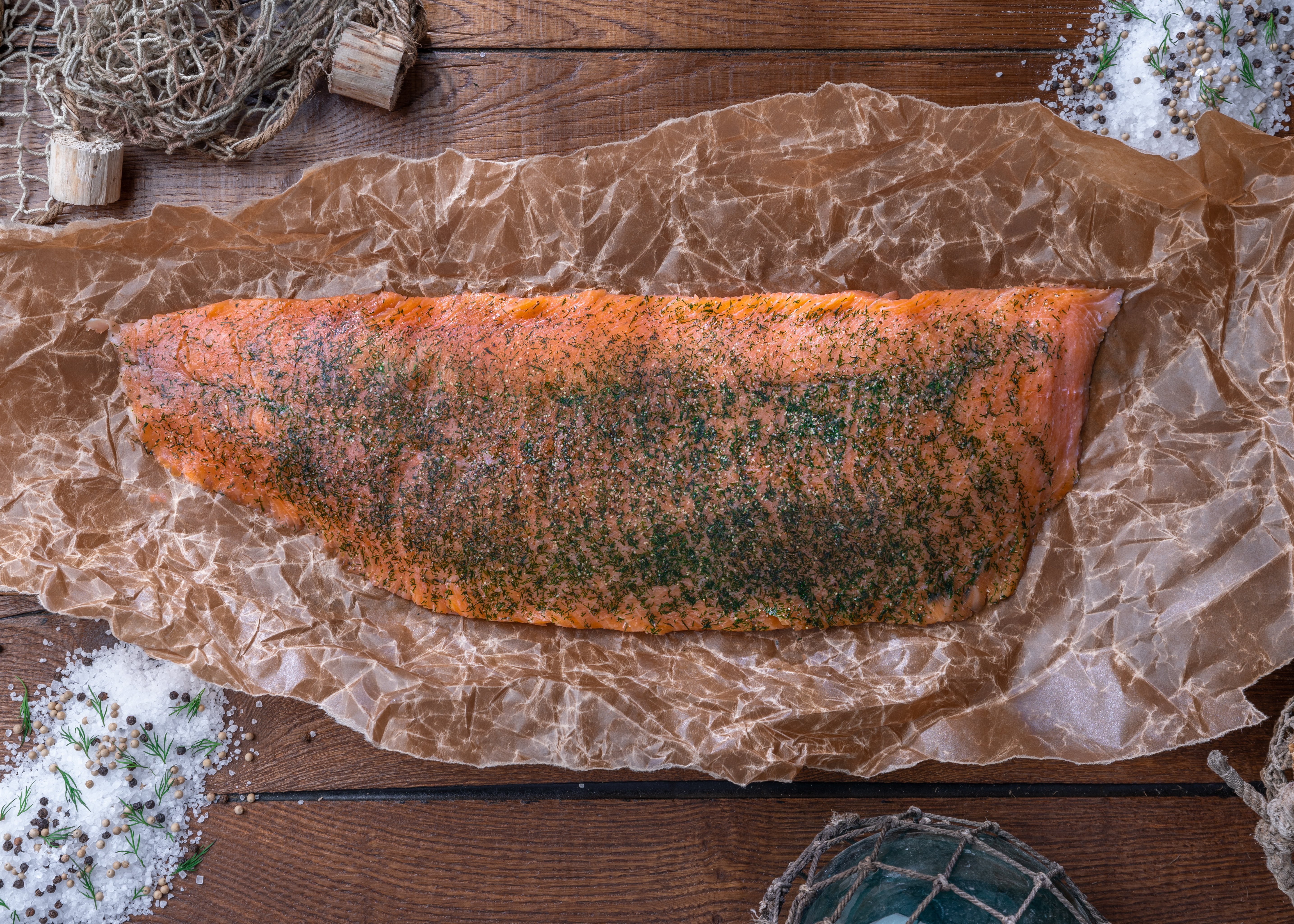 Gravad laxfilé skivad fryst ca1-1,8 kg