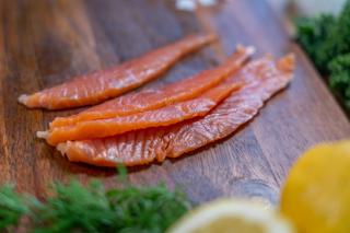 Regnbågslax Kallrökt Skivad