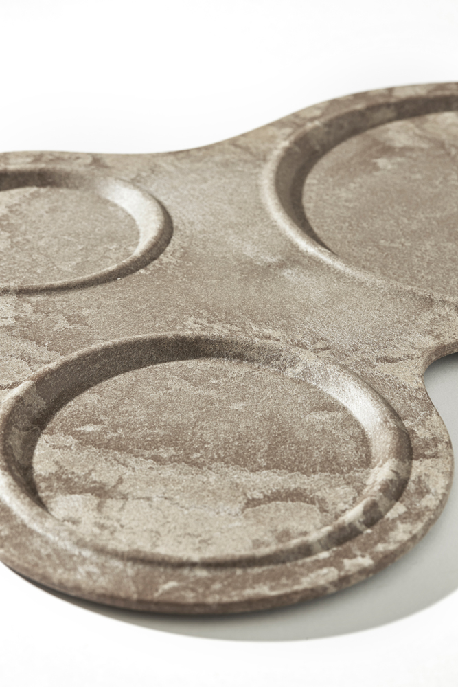 Bricka Plast/Trä Natur 33x36,5cm