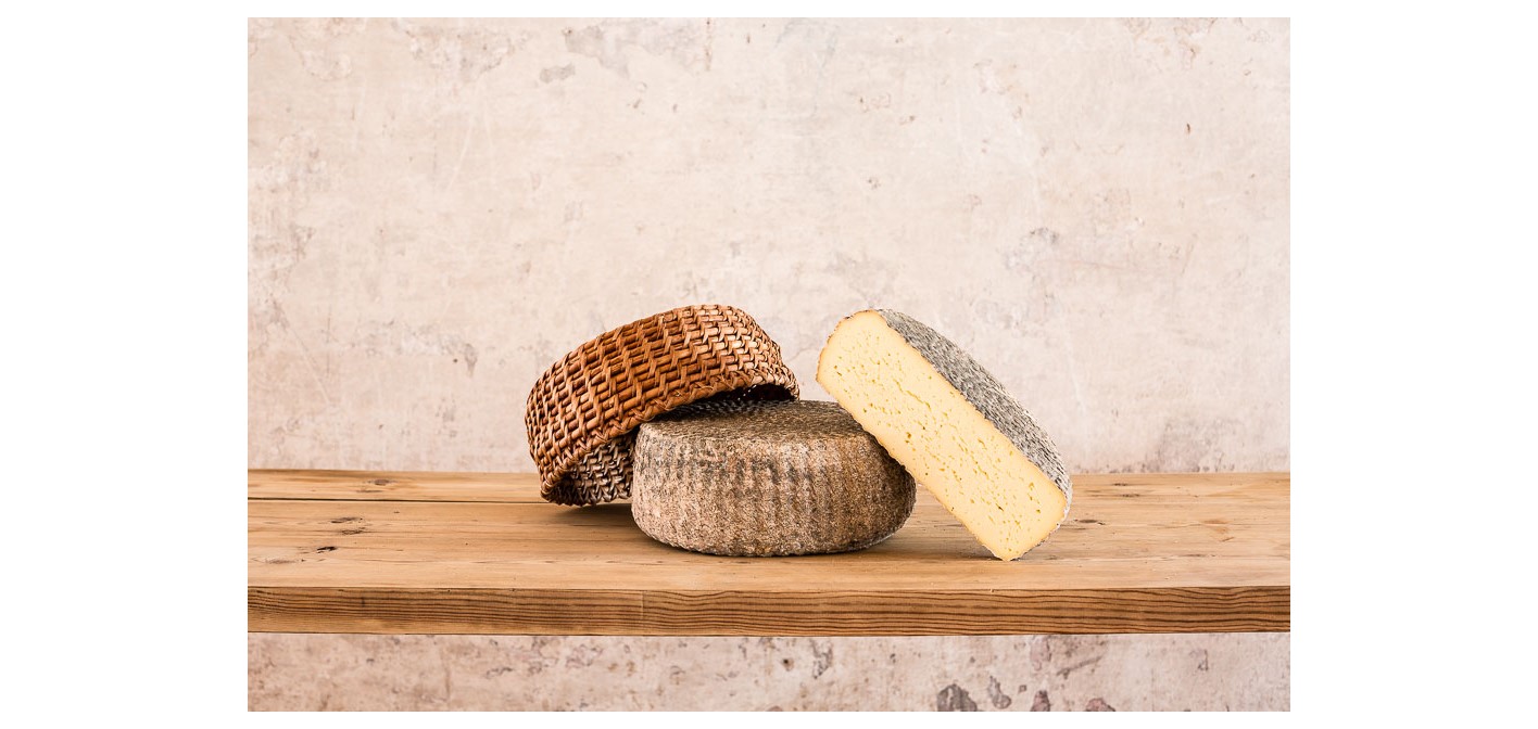 Almnäs Ost Anno 1225