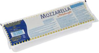 Mozzarella block 22%