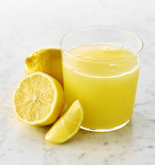 Juice Citron Färskpressad