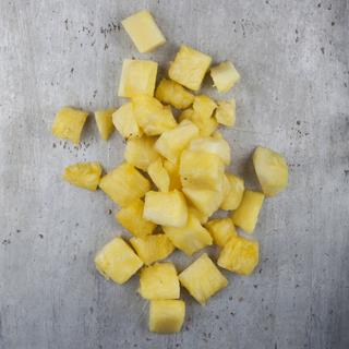 Ananas 10x10mm