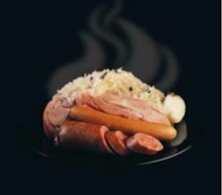 Fransk Lantkorv Montbeliard Rökt