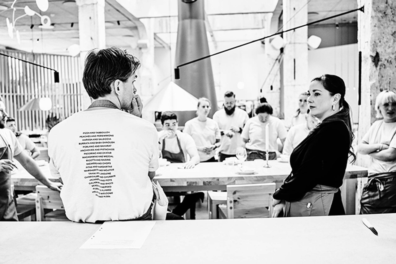 Restaurang Solen som krögarduon Adam Dahlberg och Albin Wessman står bakom finns i Slakthusområdet, Stockholm.