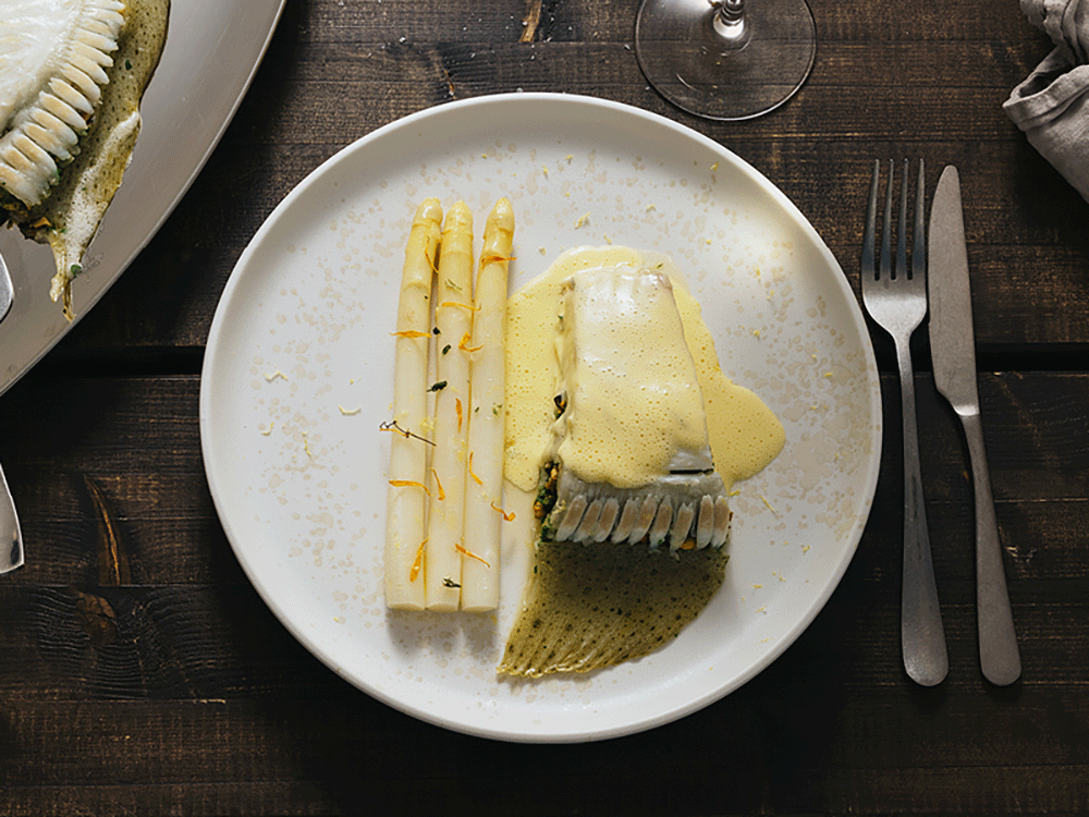 Recept "Musselfärserad piggvar" av Danyel Couet.