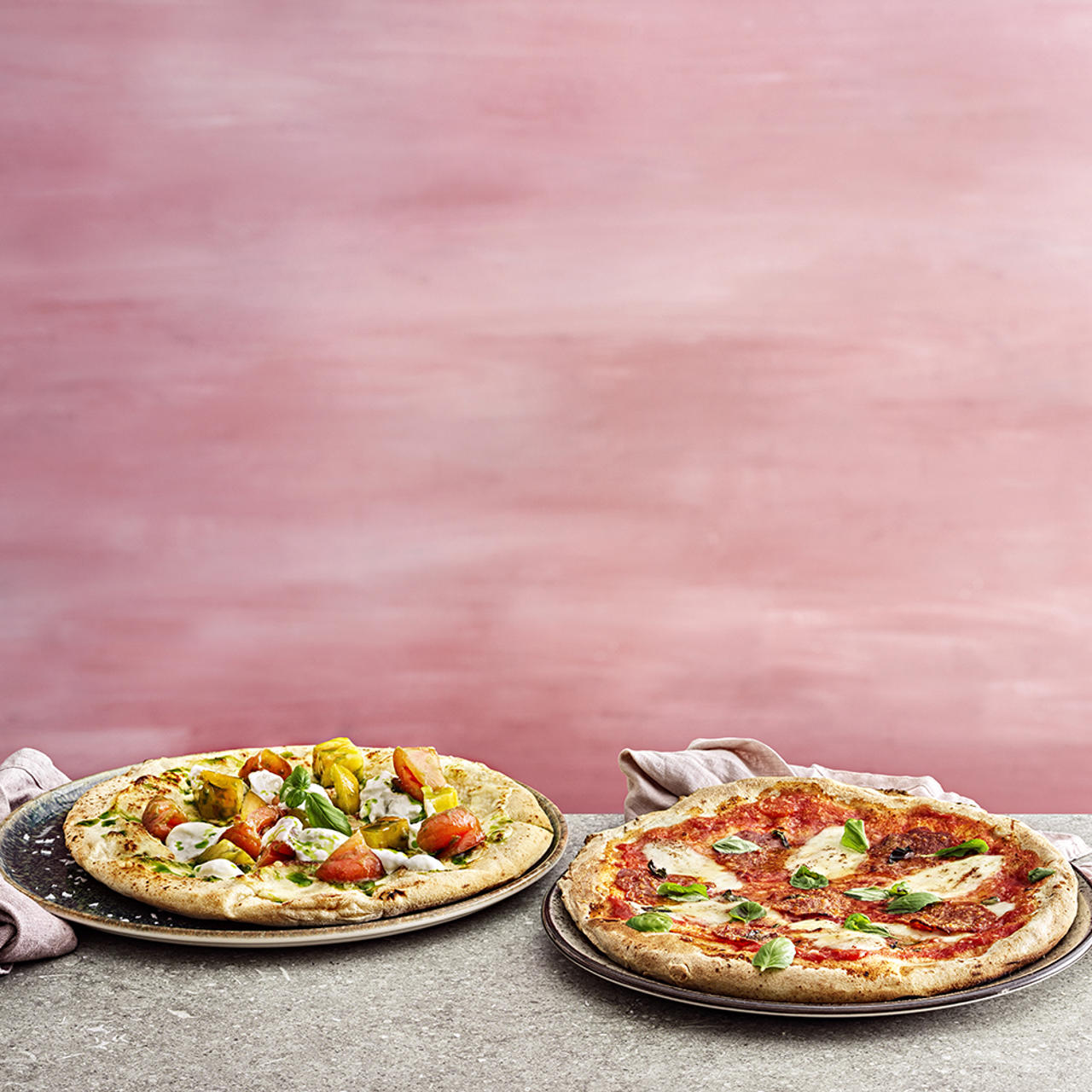 pizzor med olika toppings