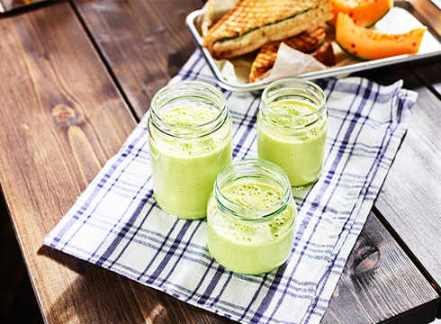 Grön frukostsmoothie